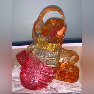 OshKosh Toddler Sandles/Jelly shoes